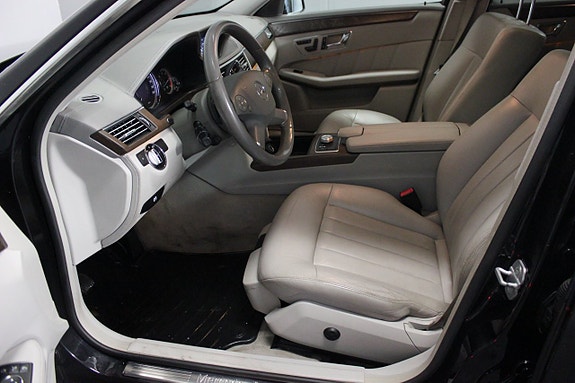 Mercedes-Benz E350 9 of 29