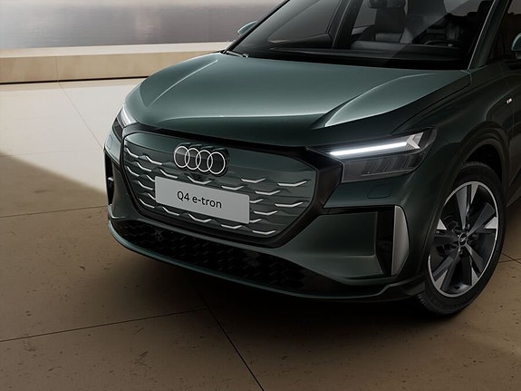 Audi Q4 e-tron 6 of 10