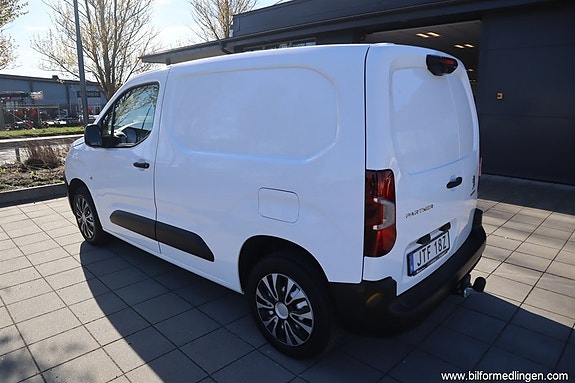 Peugeot Partner 3 of 5