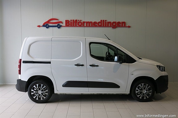 Peugeot Partner 2 of 22