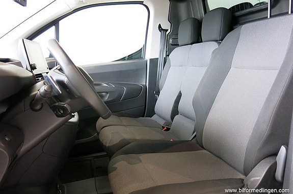 Peugeot Partner 8 of 22