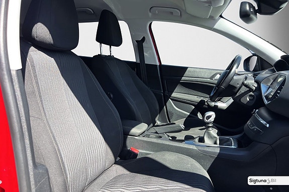 Peugeot 308 13 of 20