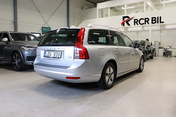 Volvo V50 5 of 5