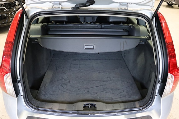 Volvo V50 6 of 21