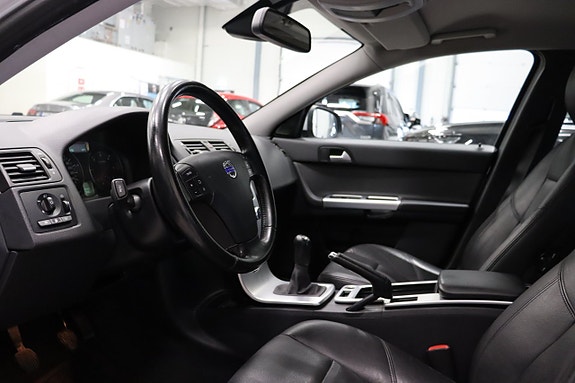 Volvo V50 8 of 21