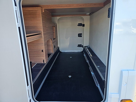 Weinsberg CaraSuite 650 MEG Edition Spicy / KAMPANJ 24 of 24