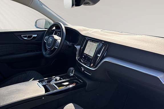 Volvo V60 10 of 12
