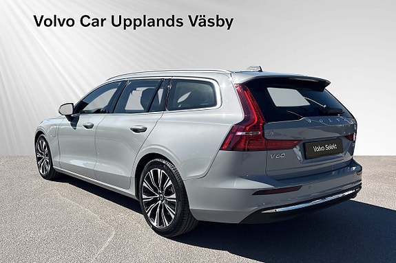 Volvo V60 4 of 12