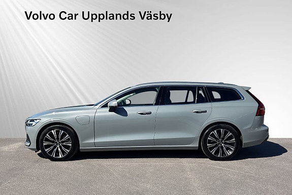 Volvo V60 3 of 12