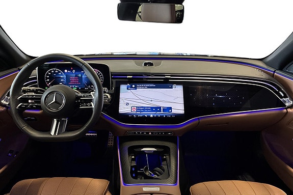 Mercedes-Benz E300 e 8 of 13