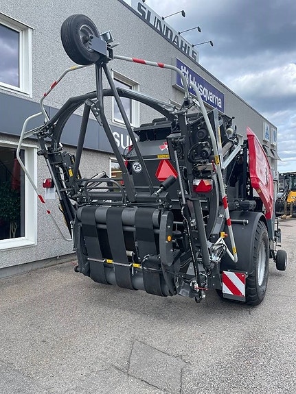 Massey Ferguson RB 4160V Protec 4 of 6