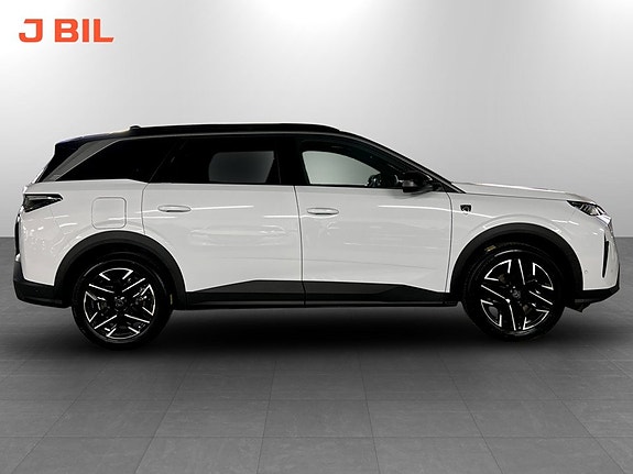 Peugeot 5008 3 of 5