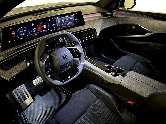 Peugeot 5008 6 of 15
