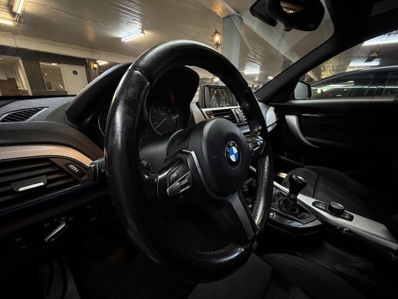 BMW 116i 14 of 22