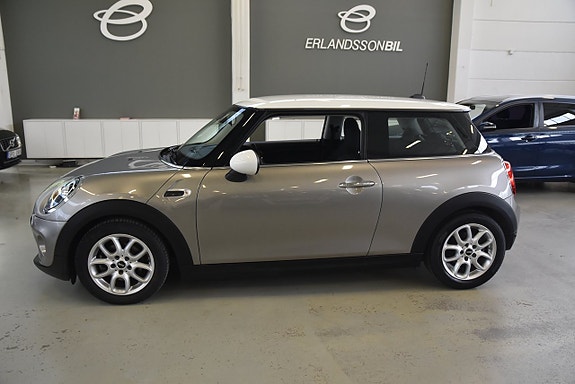 MINI Cooper 5 of 5