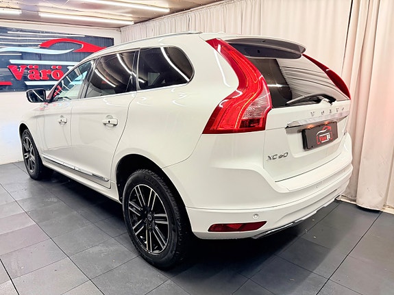 Volvo XC60 29 of 30