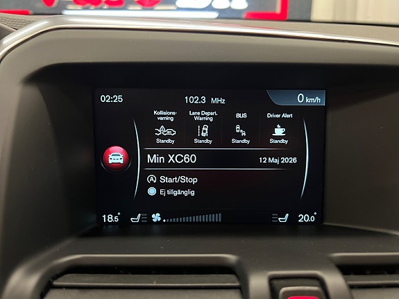 Volvo XC60 15 of 30