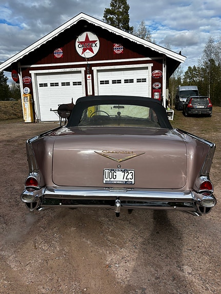 Chevrolet Bel Air 5 of 5