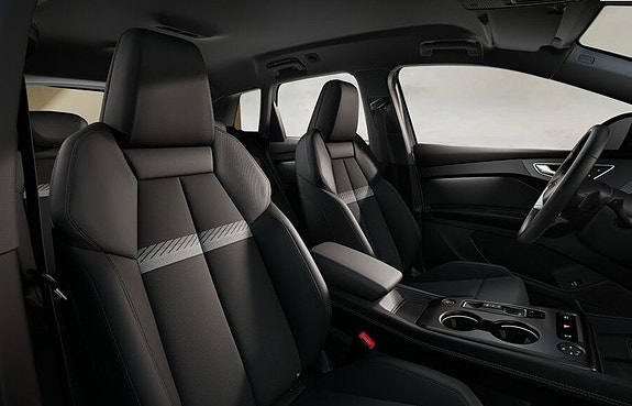 Audi Q4 e-tron 5 of 5