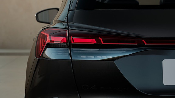 Audi Q4 e-tron 8 of 12