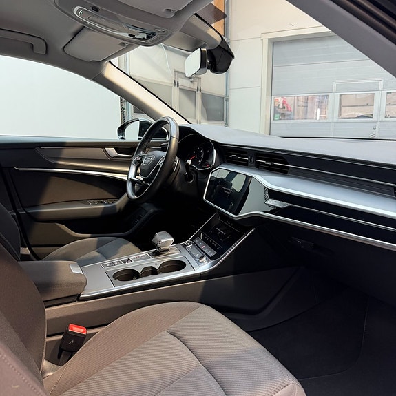 Audi A6 10 of 10