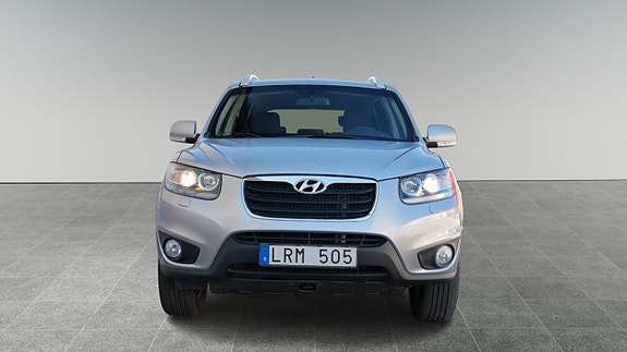 Hyundai Santa Fe 8 of 15
