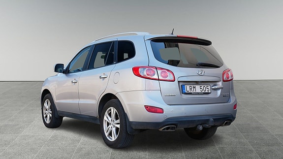 Hyundai Santa Fe 6 of 15