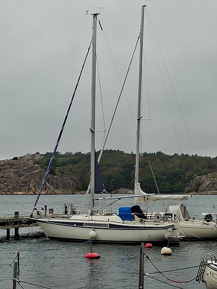 Hallberg Rassy 26 (nr 457) 3 of 12