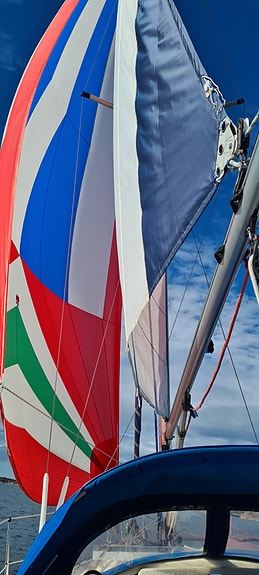 Hallberg Rassy 26 (nr 457) 2 of 12