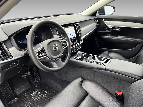 Volvo V90 10 of 19