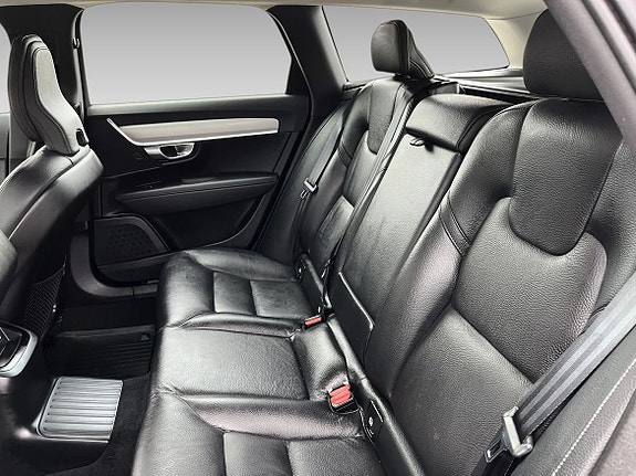 Volvo V90 11 of 19