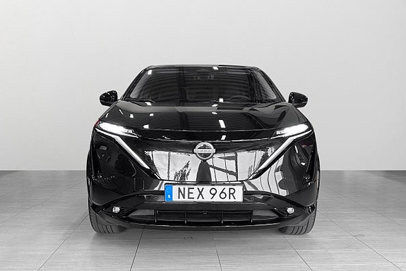 Nissan Ariya 5 of 5