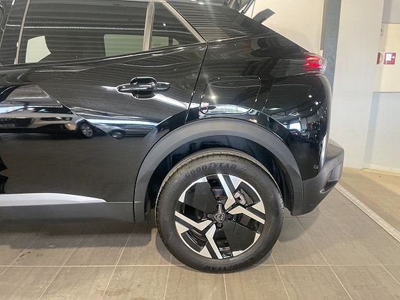 Peugeot 2008 15 of 15