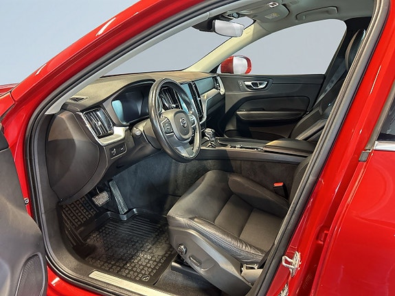 Volvo XC60 7 of 19