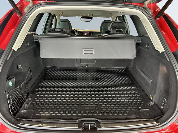 Volvo XC60 12 of 19