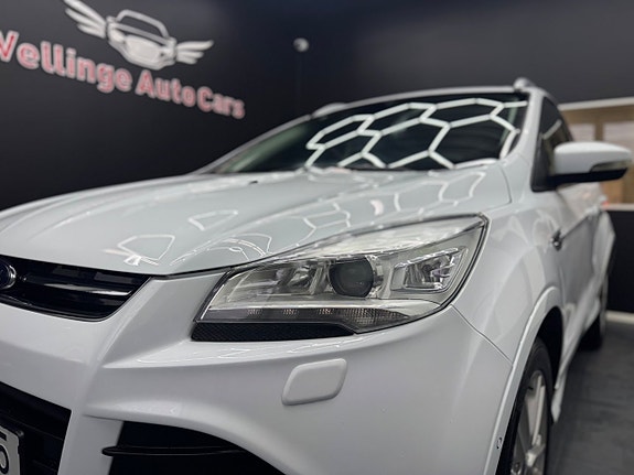 Ford Kuga 3 of 19