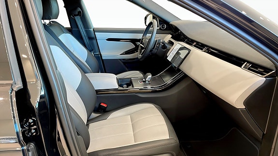 Land Rover Range Rover Evoque 3 of 5