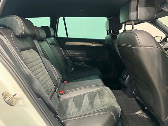 Volkswagen Passat 6 of 17