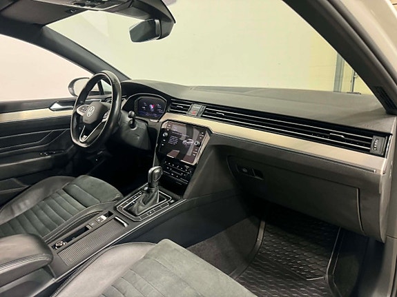 Volkswagen Passat 4 of 5