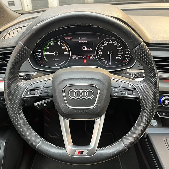 Audi Q5 11 of 14