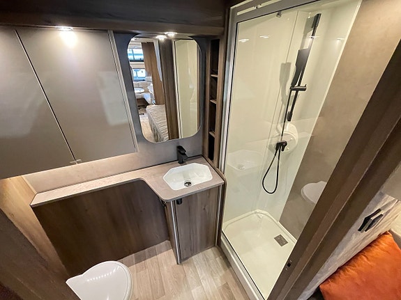 Kabe Royal 600 TDL KS /Badrum bak / ALDE / Ugn / Micro / Panorama / 19 of 30