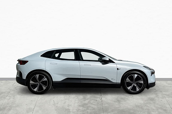 Polestar 4 4 of 5