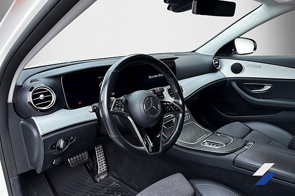Mercedes-Benz E220 d 4 of 5