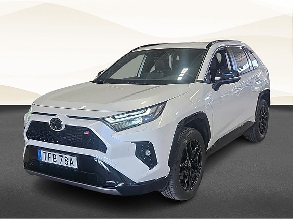 Toyota RAV4 18 of 18