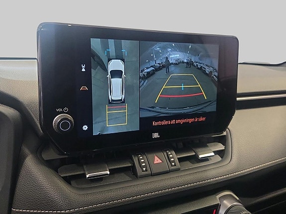 Toyota RAV4 16 of 18