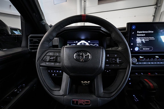 Toyota Tundra 18 of 30
