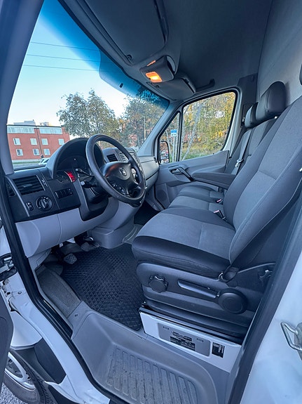 Volkswagen Crafter 35 8 of 10