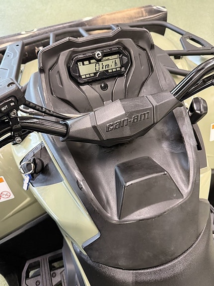 Can-Am Outlander 570 DPS -2016 Terräng Begagnad 3 of 7