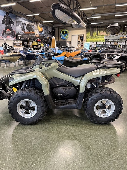 Can-Am Outlander 570 DPS -2016 Terräng Begagnad 2 of 7