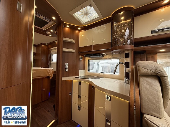 Carthago CHIC E-LINE I 51 QB LINER 15 of 21